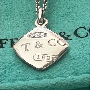 Tiffany & Co. 🎁 GIFTABLE 18” Necklace RARE 925 Silver +Pouch, BOX & Bag